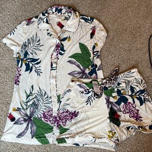 NWT Soma Cool Nights pajama pj set top & shorts size S tropical floral